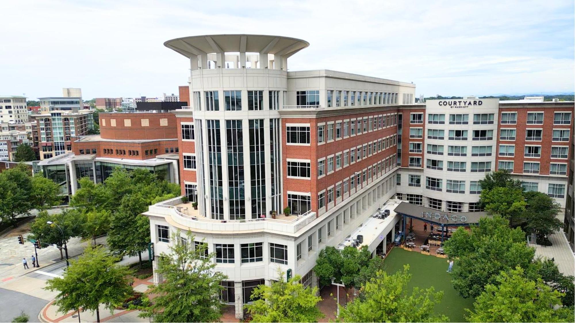 Courtyard By Marriott Greenville Downtown מראה חיצוני תמונה