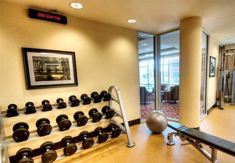 Courtyard By Marriott Greenville Downtown מראה חיצוני תמונה
