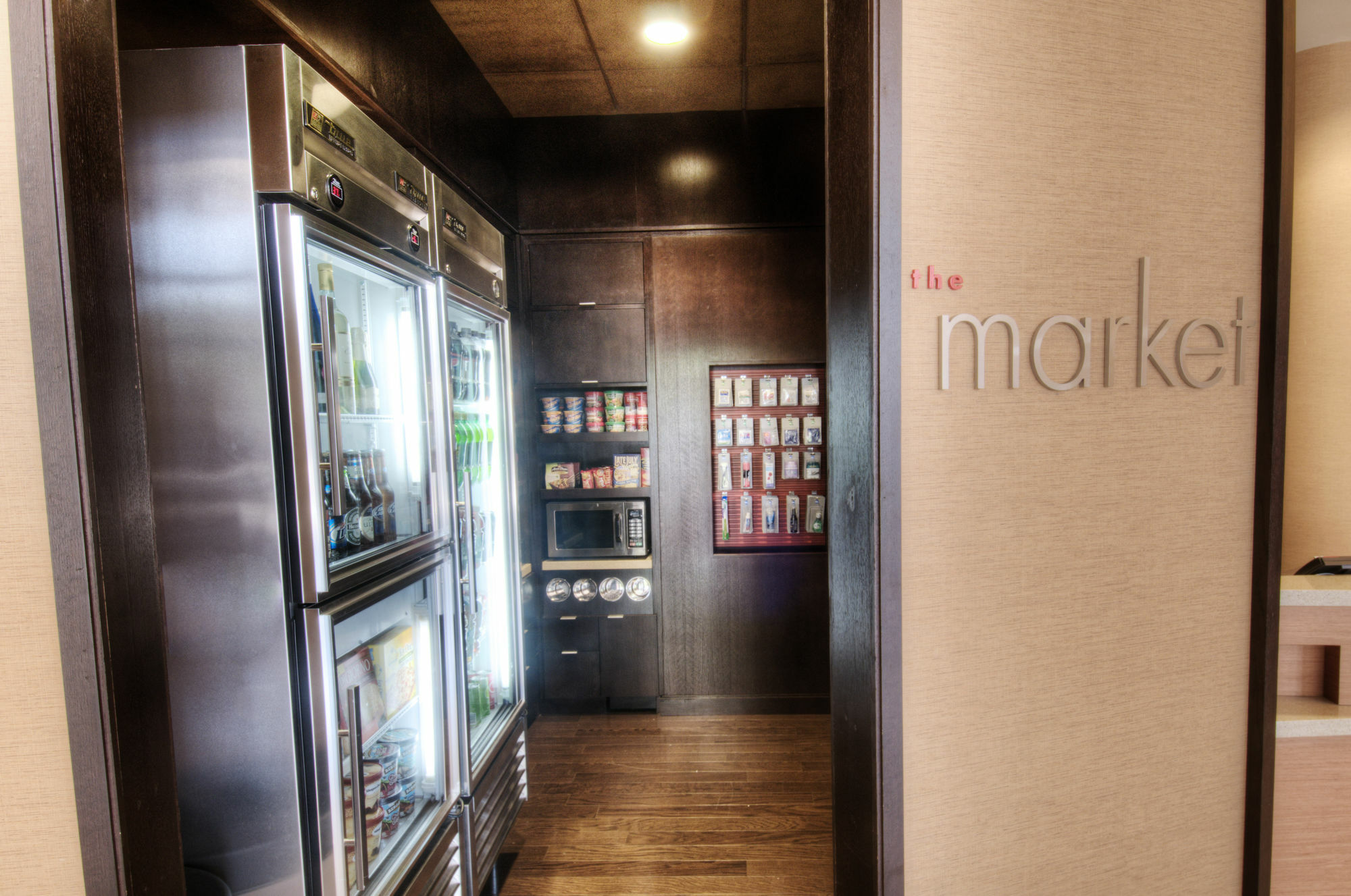 Courtyard By Marriott Greenville Downtown מראה חיצוני תמונה